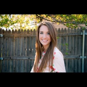 Meet your Posher, Jacy